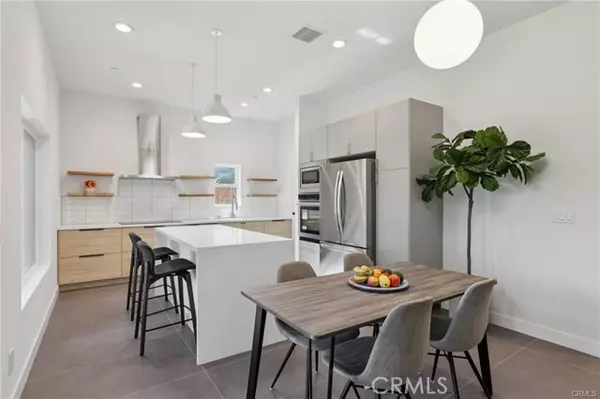 Tujunga, CA 91042,6950 Beckett ST