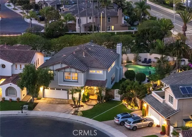 Huntington Beach, CA 92648,6403 Royal Grove DR