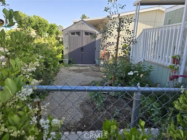 Lancaster, CA 93535,2550 E AVENUE I 148