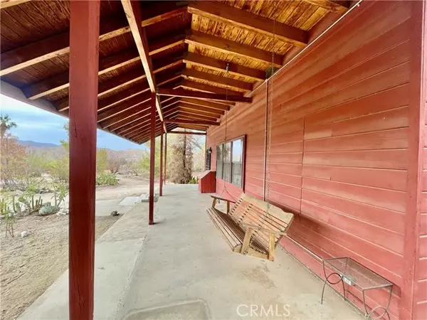9260 Lanning LN, Morongo Valley, CA 92256