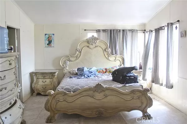 Adelanto, CA 92301,19478 Valle Vista RD