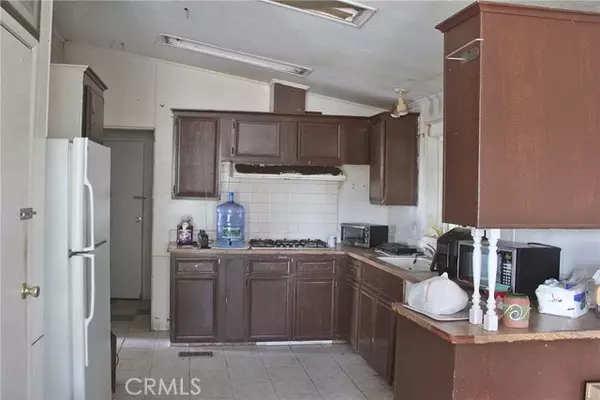 Adelanto, CA 92301,19478 Valle Vista RD