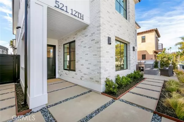 Huntington Beach, CA 92648,521 12th ST