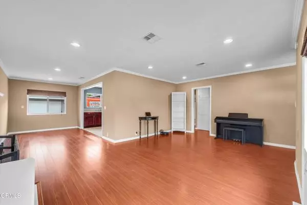 Santa Ana, CA 92706,2031 French ST