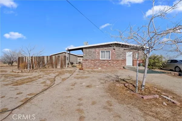 19825 E Avenue F8, Lancaster, CA 93535