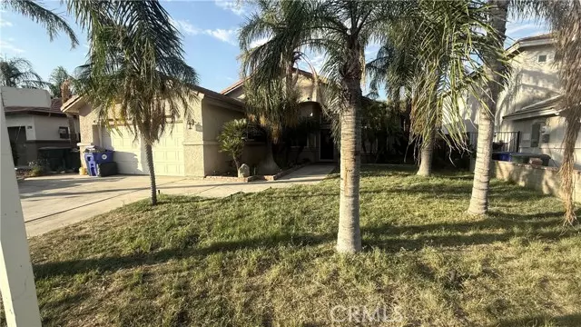 2748 W White Pine AVE, San Bernardino, CA 92407