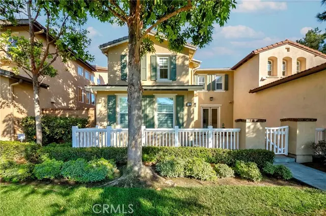 15 Zuma 7, Irvine, CA 92602