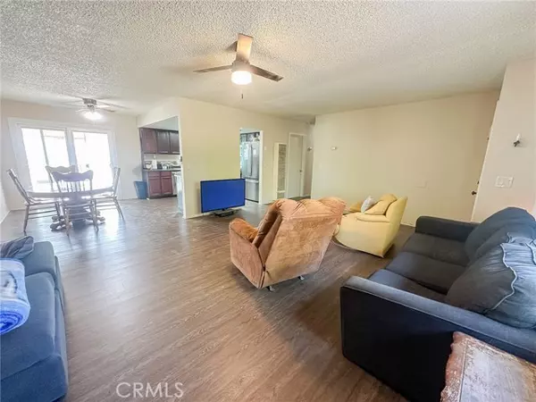 Twentynine Palms, CA 92277,5374 Morongo RD