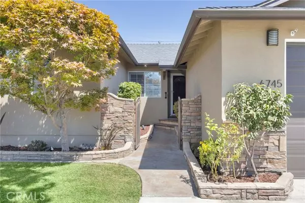 Lakewood, CA 90713,6745 Yearling ST
