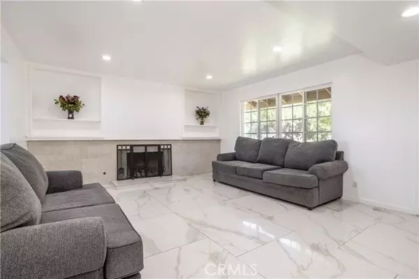 Canyon Country, CA 91351,27852 Rosamond