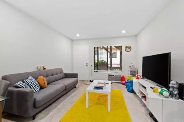 6354 Rancho Mission RD 517, San Diego, CA 92108