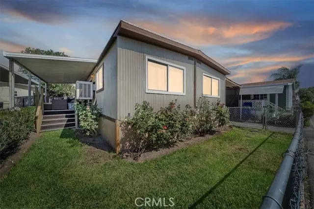 250 N Linden Avenue 327, Rialto, CA 92376