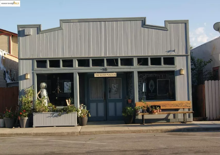 58 Main St., Isleton, CA 95641