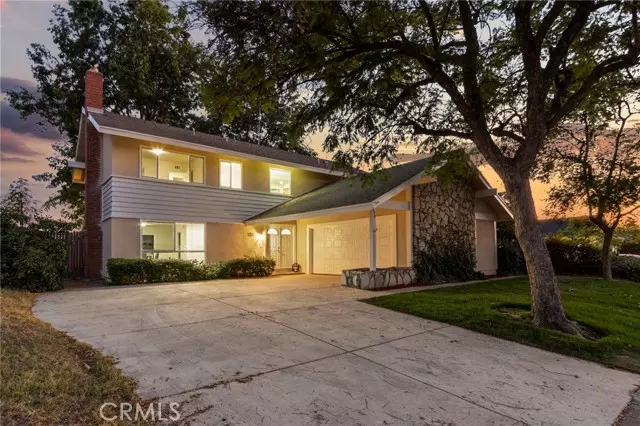 Brea, CA 92821,490 Buttonwood DR