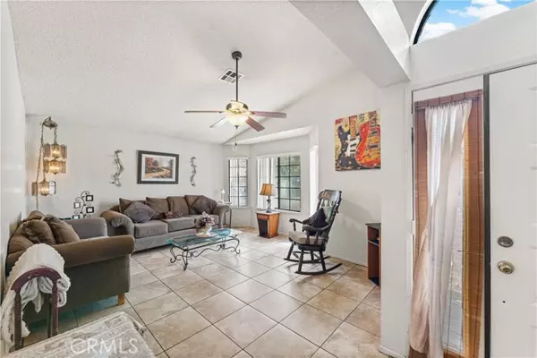 Lancaster, CA 93535,1607 E Newgrove ST
