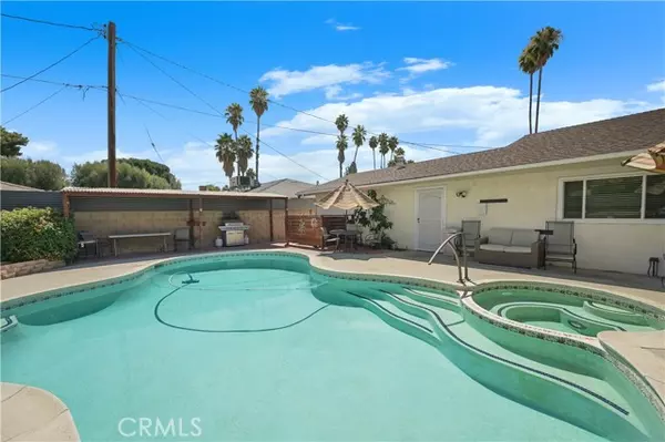 3260 Vista WAY, Hemet, CA 92544