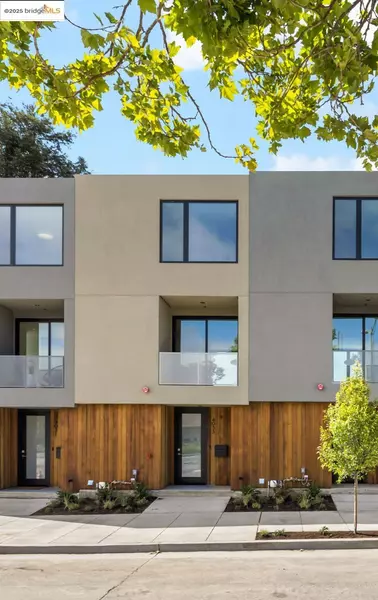 4033 Park Blvd., Oakland, CA 94602