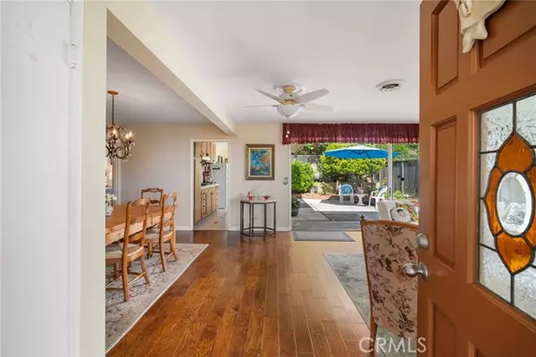 Laguna Beach, CA 92651,30802 Marilyn DR