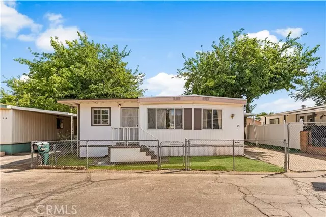 3255 E Avenue R 73, Palmdale, CA 93550