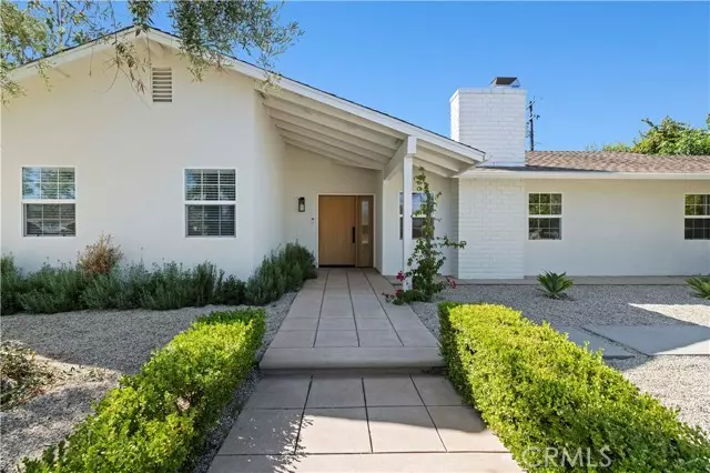 1543 Norwich AVE, Thousand Oaks, CA 91360