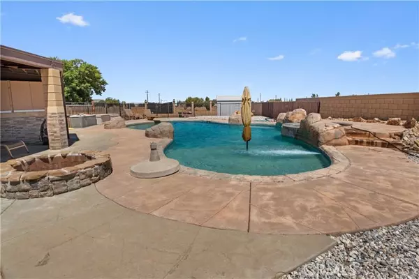 Oak Hills, CA 92344,12210 Larch ST