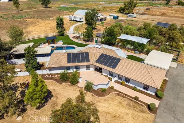 Winchester, CA 92596,32875 Pines Airpark RD