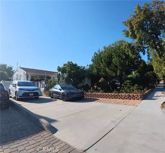 1339 Highland AVE, Glendale, CA 91202