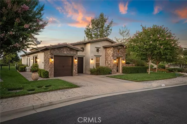 758 Strada Casalingo CT, Redlands, CA 92373