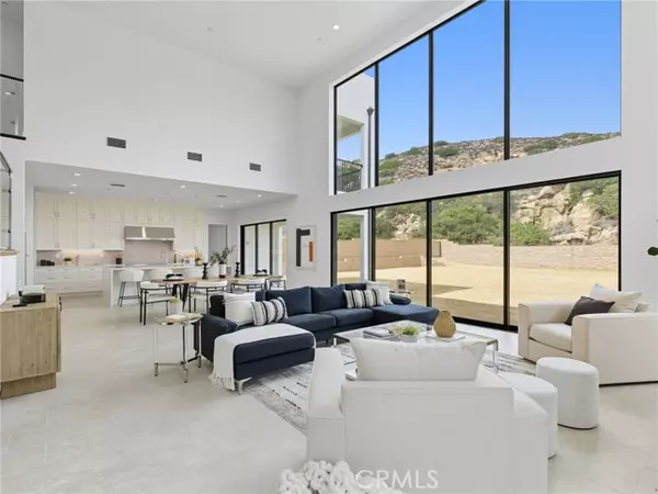 Chatsworth, CA 91311,9539 N Andora AVE