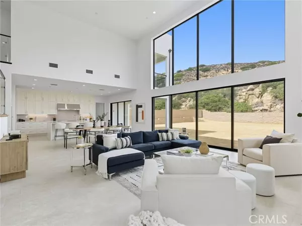 Chatsworth, CA 91311,9539 N Andora AVE