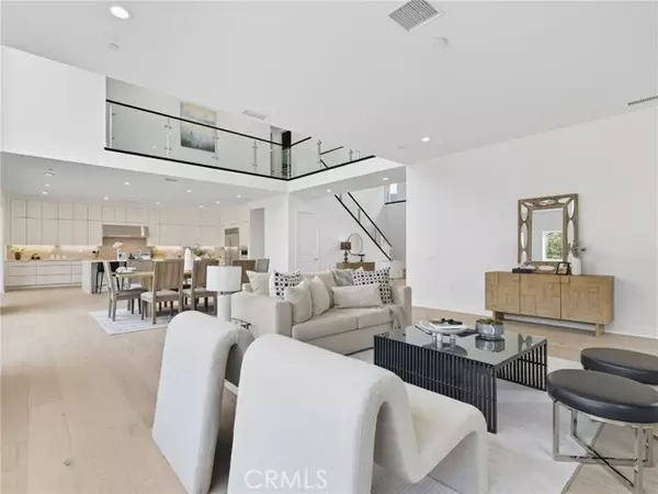 Chatsworth, CA 91311,9531 N Andora AVE