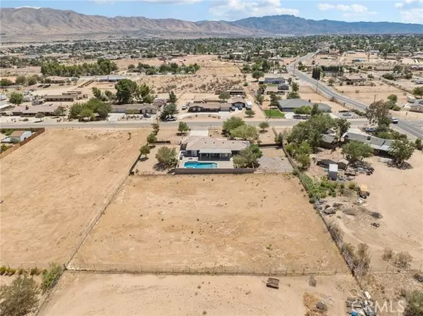 Hesperia, CA 92345,18476 Cherry ST