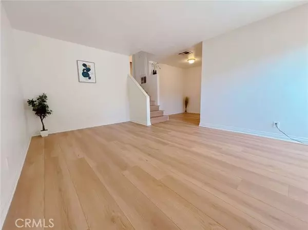 Baldwin Park, CA 91706,3904 Bresee AVE 7