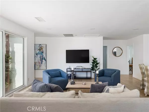 Culver City, CA 90230,11333 Braddock DR