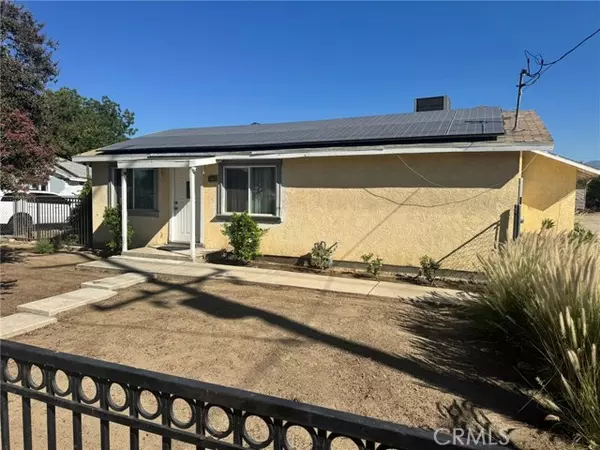 San Bernardino, CA 92408,358 E Caroline ST