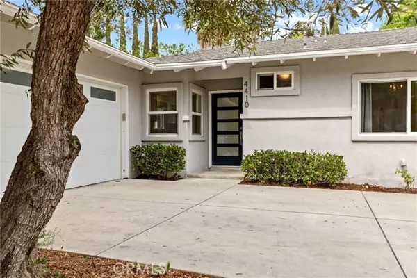 Woodland Hills, CA 91364,4410 Canoga DR