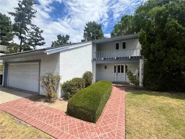 11416 Viking AVE, Porter Ranch, CA 91326