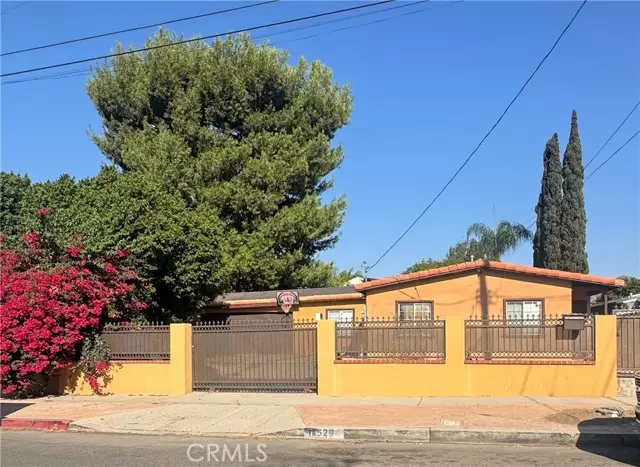 14529 Paddock ST, Sylmar, CA 91342