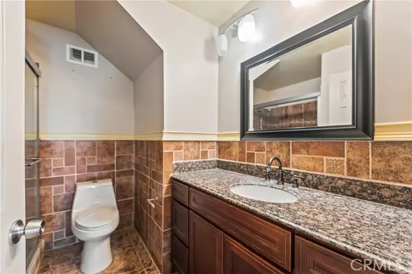 Montebello, CA 90640,1735 Mountain Terrace LN
