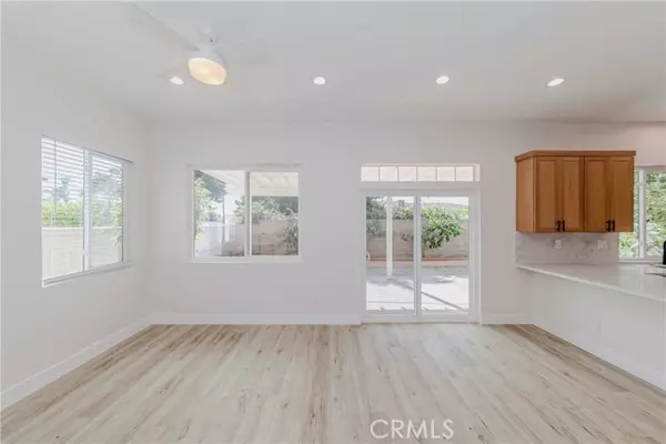 Anaheim, CA 92801,1972 W Blue Violet CT