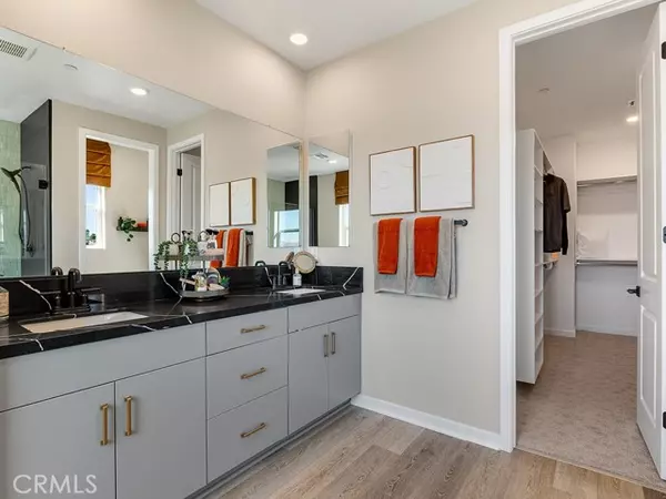 Castaic, CA 91384,28905 Saddle CIR