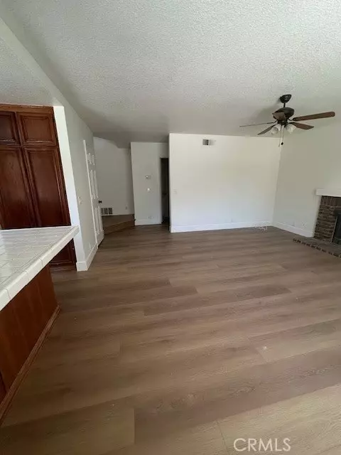 Murrieta, CA 92562,24511 Leafwood DR