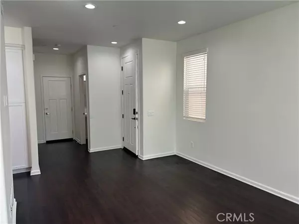 Sylmar, CA 91342,12259 Lima WAY