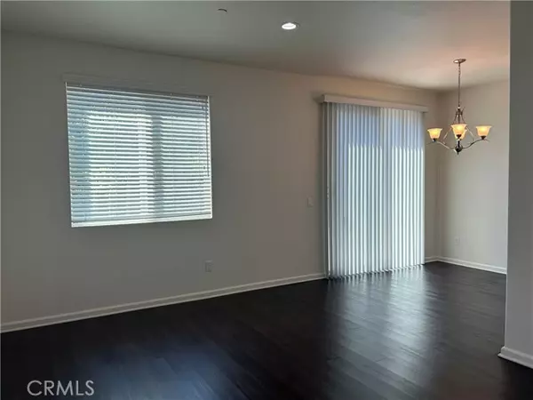 Sylmar, CA 91342,12259 Lima WAY