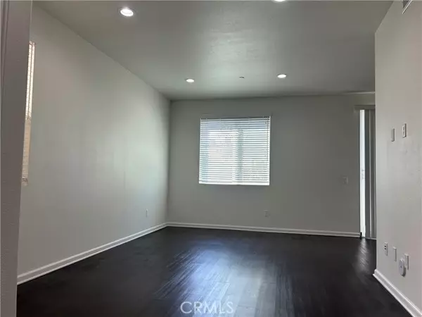 Sylmar, CA 91342,12259 Lima WAY