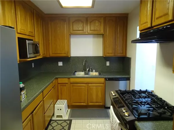 Torrance, CA 90502,21141 Berendo AVE