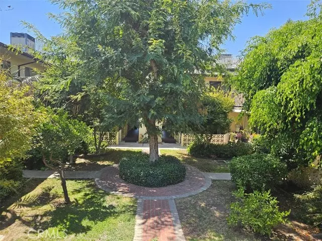 Glendale, CA 91206,312 N Louise ST 206