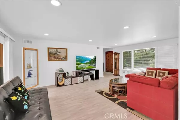 Arcadia, CA 91006,1716 N Santa Anita AVE