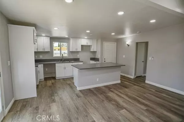 Lancaster, CA 93535,44708 3rd ST