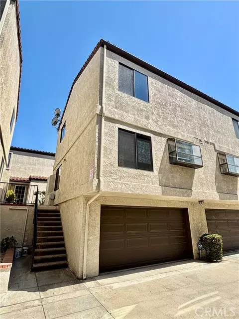 Lakewood, CA 90715,11750 206th ST